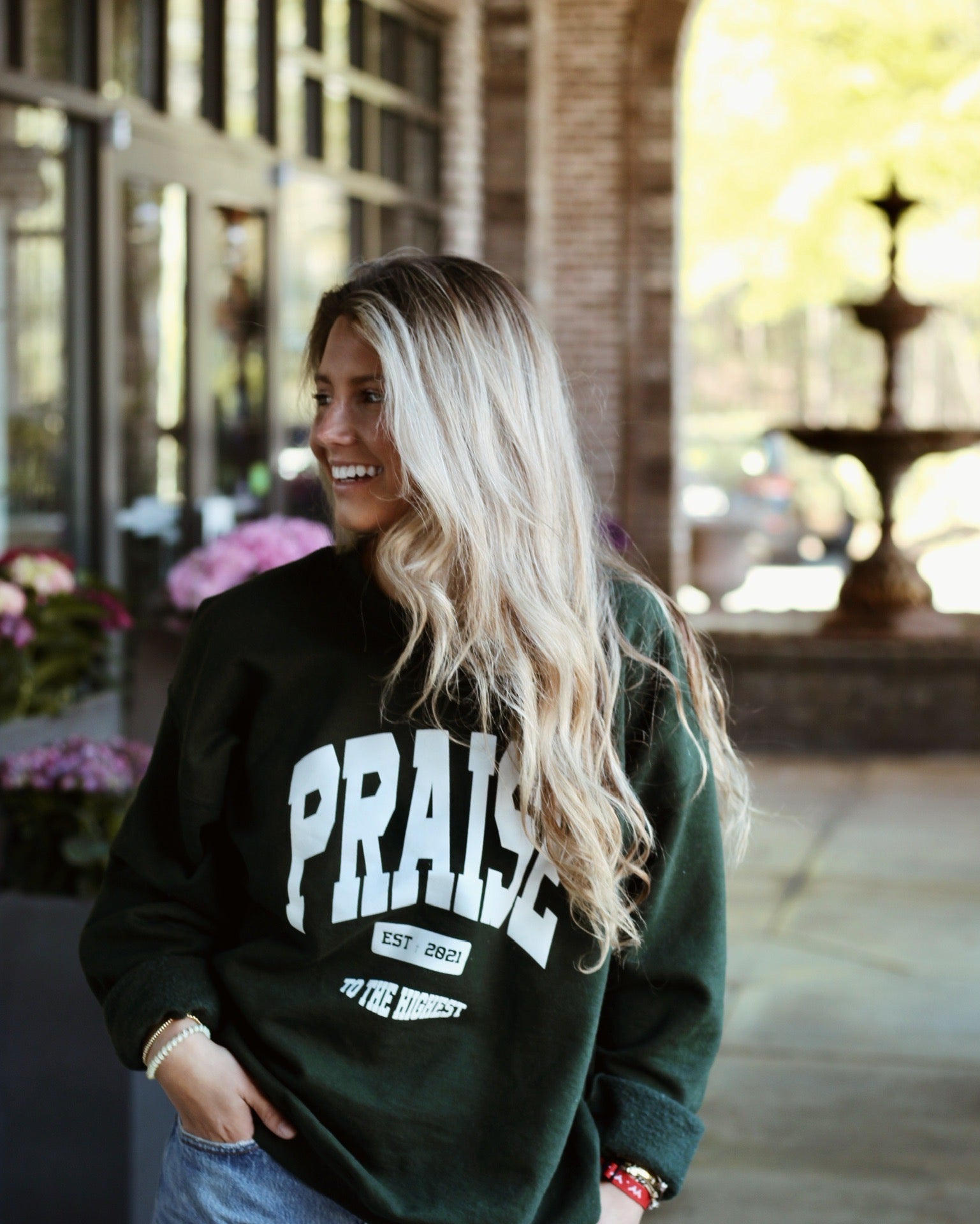 Praise To The Highest | Crewneck