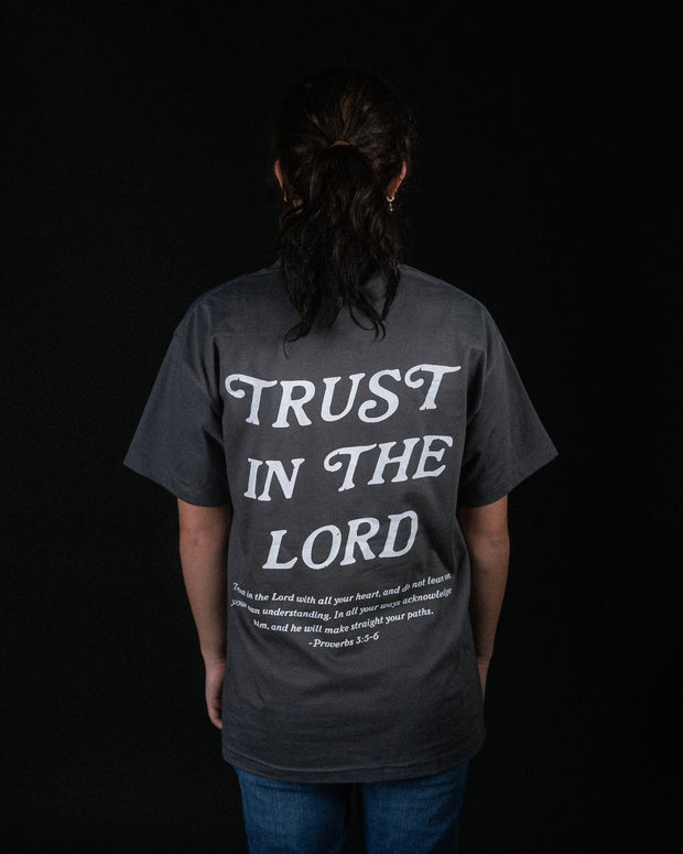 Trust In The Lord | T-Shirt